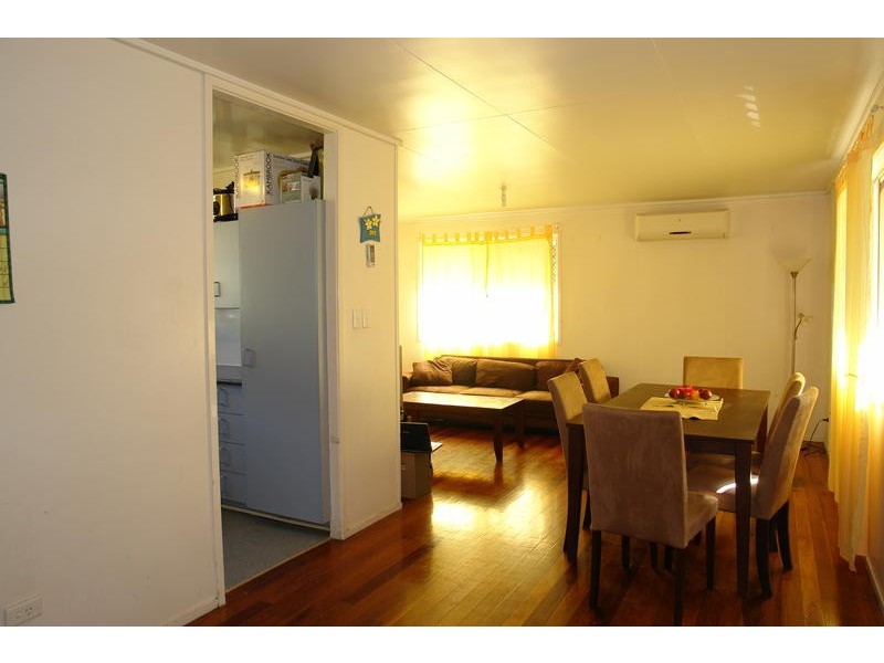 15 Curnow Street, Goodna QLD 4300